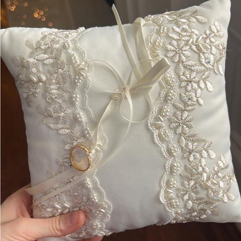 Ring bearer pillow
